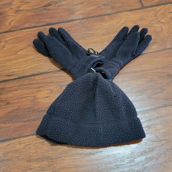 Columbia hat and gloves set - Picture 4 of 5